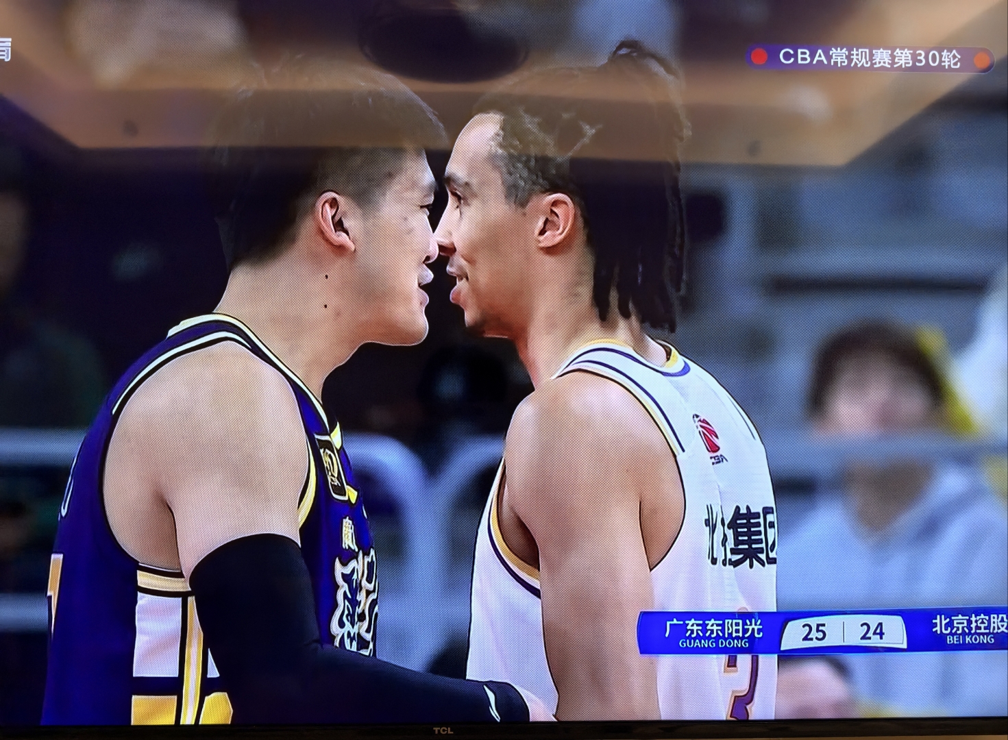 锋线球员连续取得入球，表现抢眼