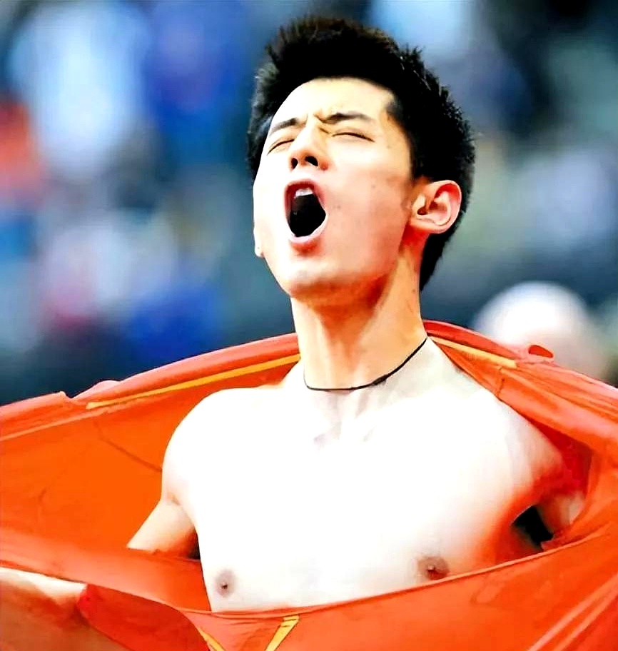 包含法国乒乓球队险胜比利时乒乓球队，张继科高光表现的词条