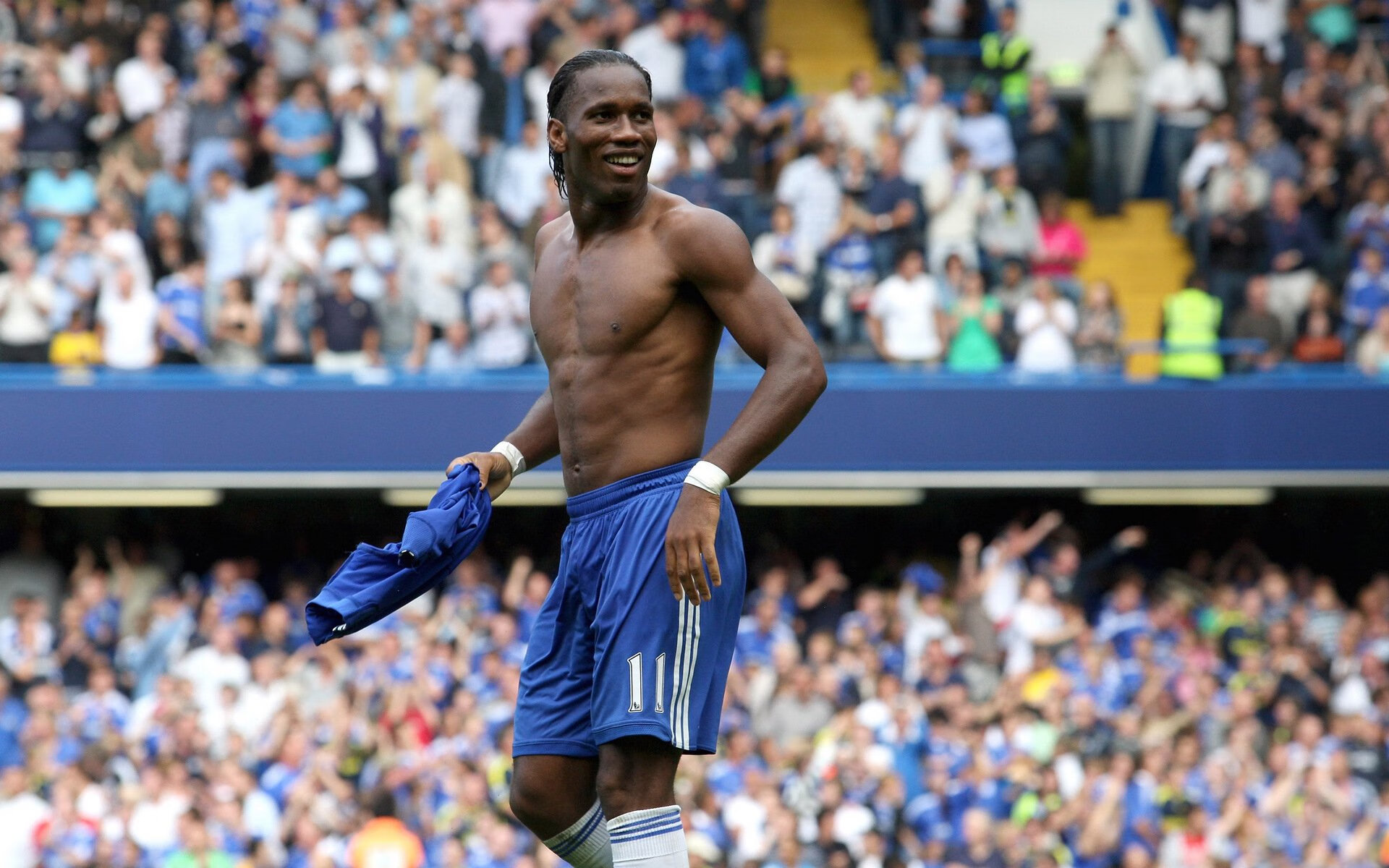 卡塞米罗定乾坤之球竟成绝响，阿森纳致命三连击带走红魔魂魄